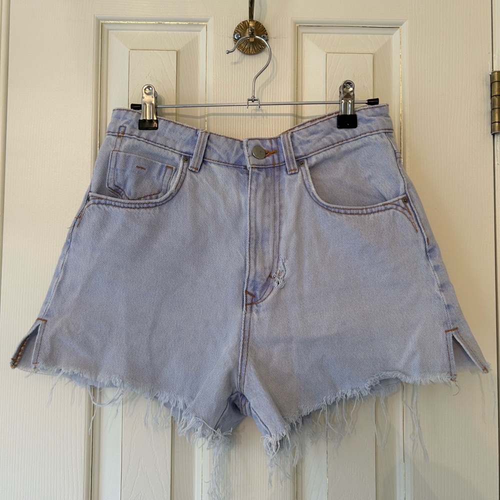 Zara Light Blue Frayed Denim Women Shorts
